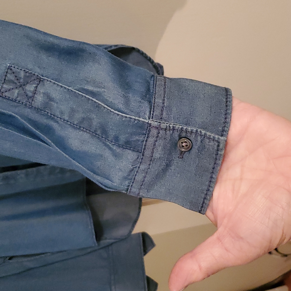 Ann Taylor Chambray Blue Button Down Shirt - Picture 3 of 9